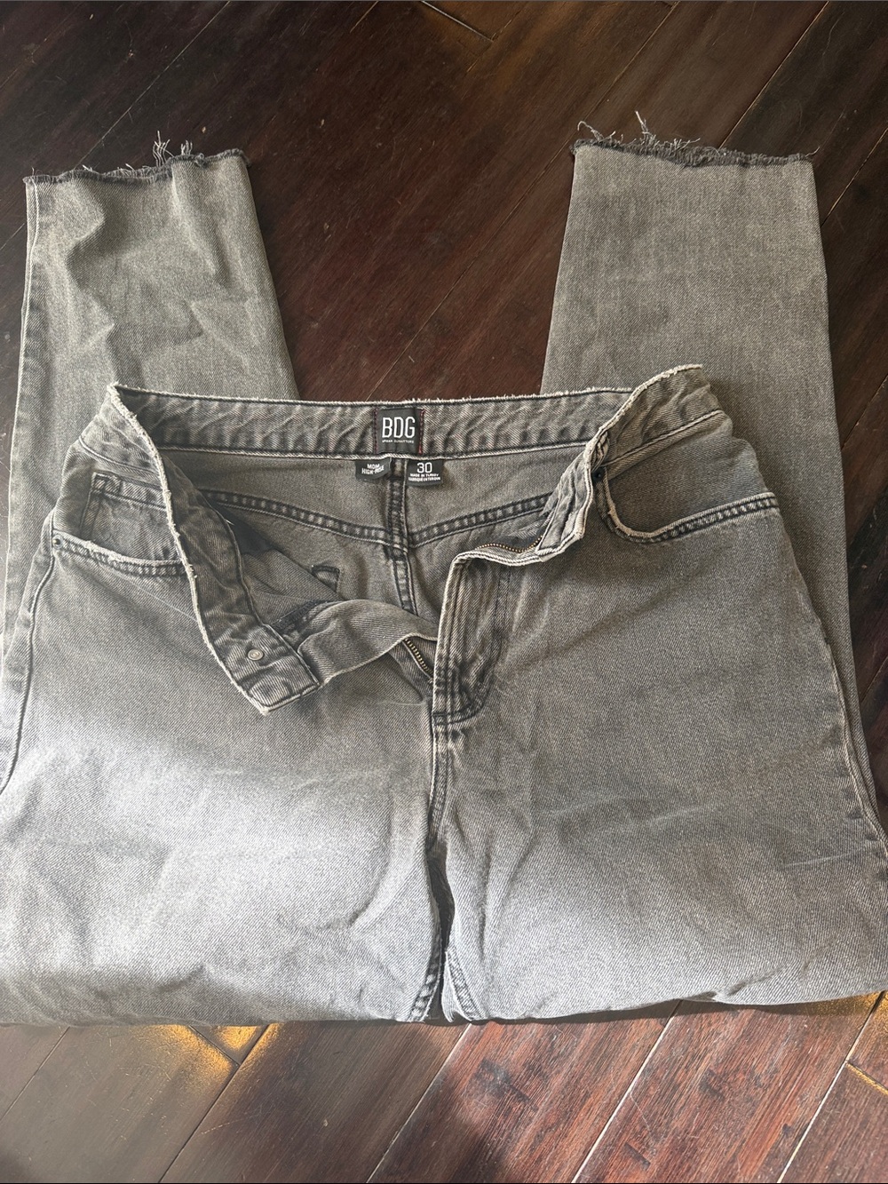 BDG High-Rise Straight Gray Crop Jeans